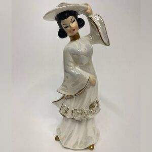 Vintage Geisha Porcelain Figurine Japanese Statue Vintage Iridescent White 8.5”
